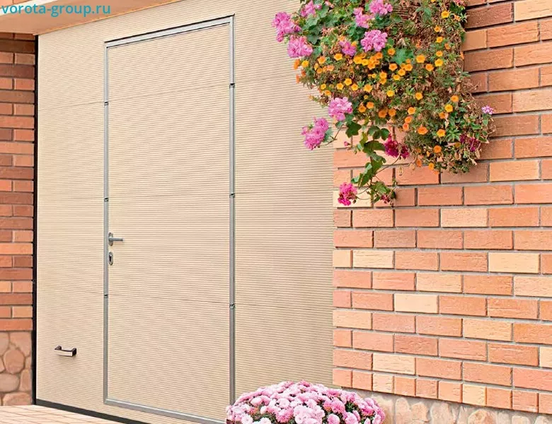 С калиткой