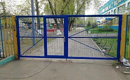 Откатные ворота с 3d сеткой